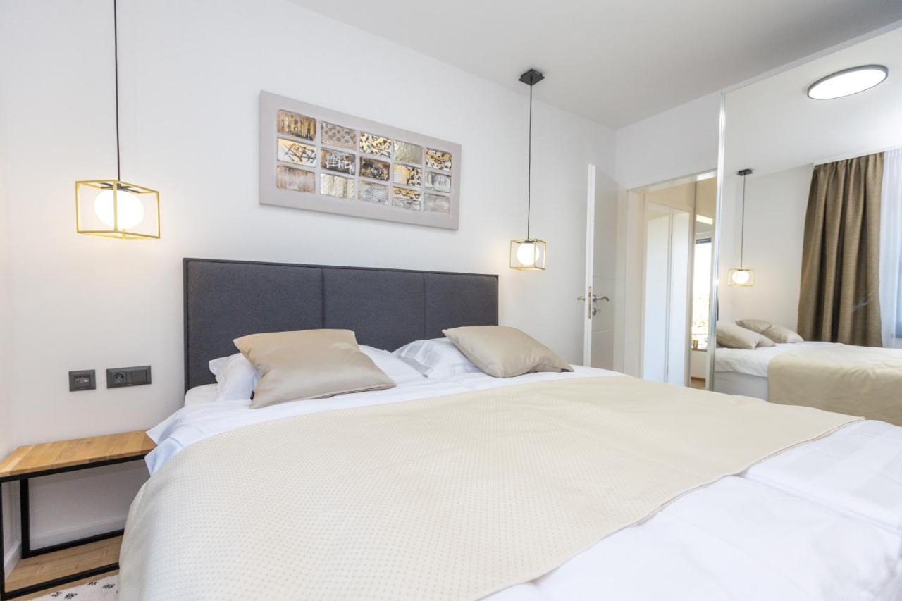 Luxury Apartments Mauro With Heated Pool Bozava Exterior photo
