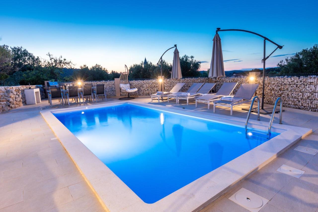Luxury Apartments Mauro With Heated Pool Bozava Exterior photo