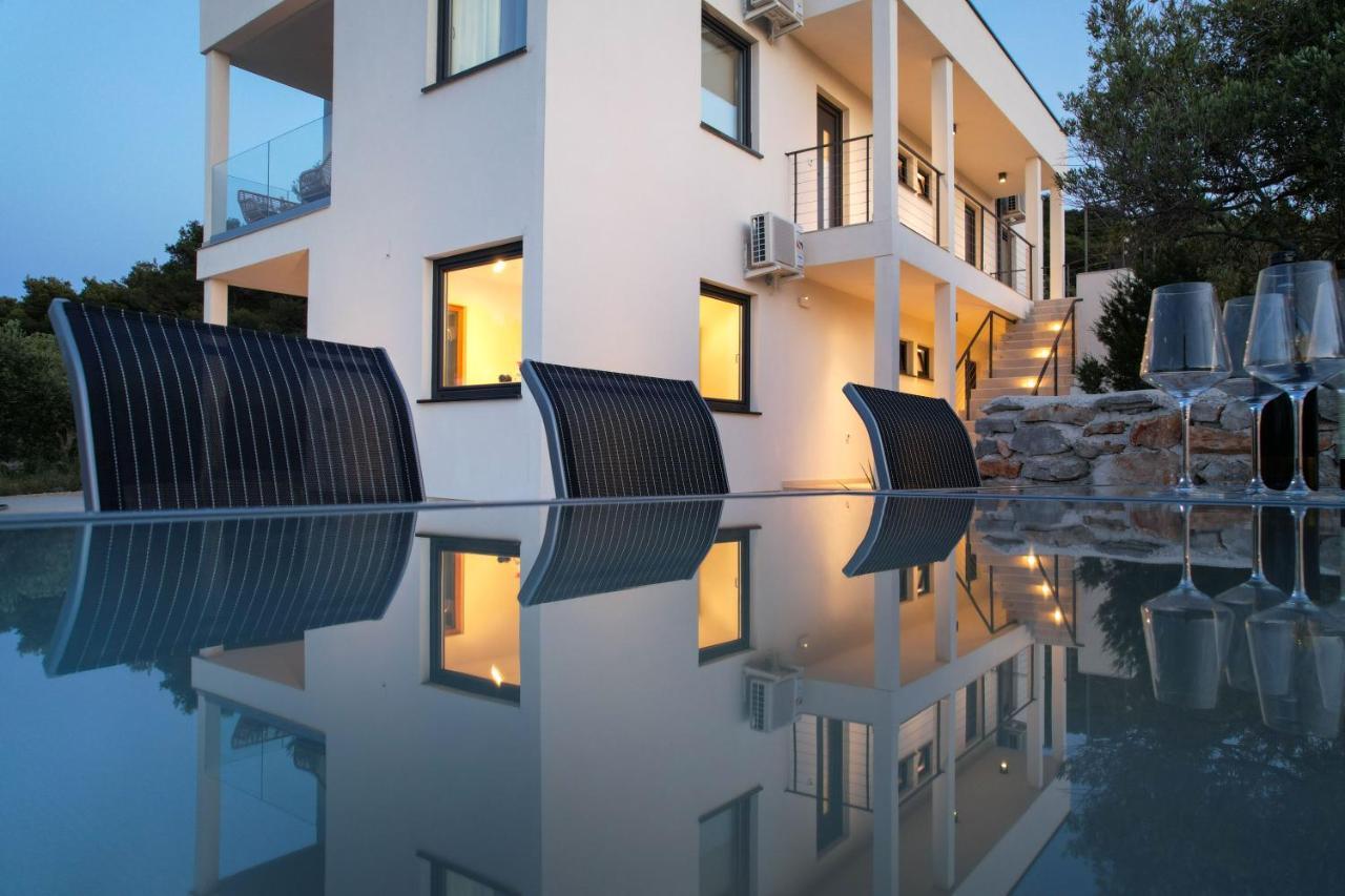 Luxury Apartments Mauro With Heated Pool Bozava Exterior photo
